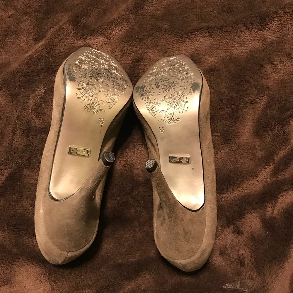 Cute Neutral Heels - image 5